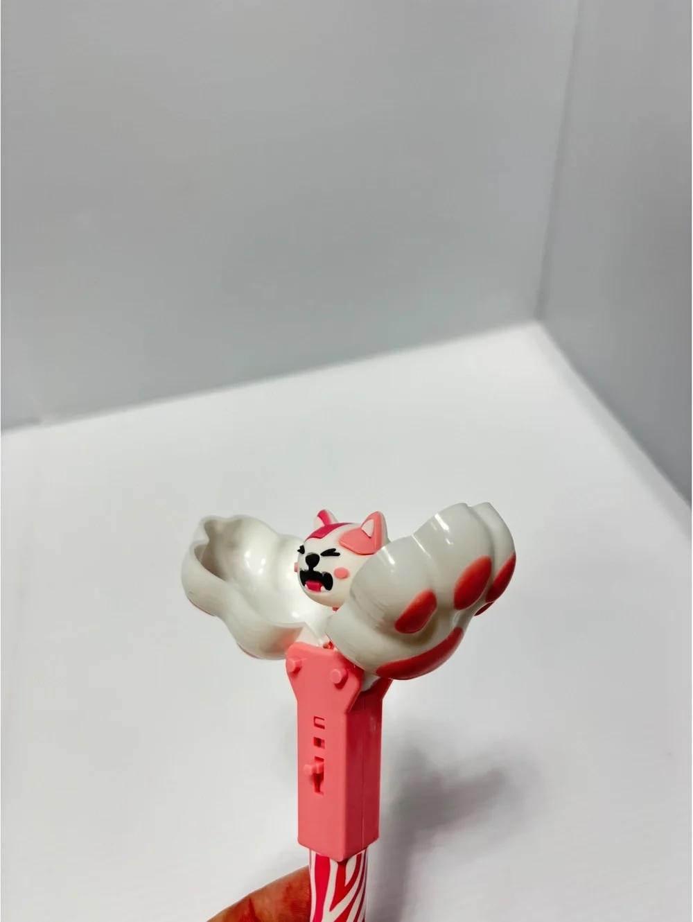 Miniso Pen Pink and White Cat Paw Pen with Zebra Print Barrel -NEW